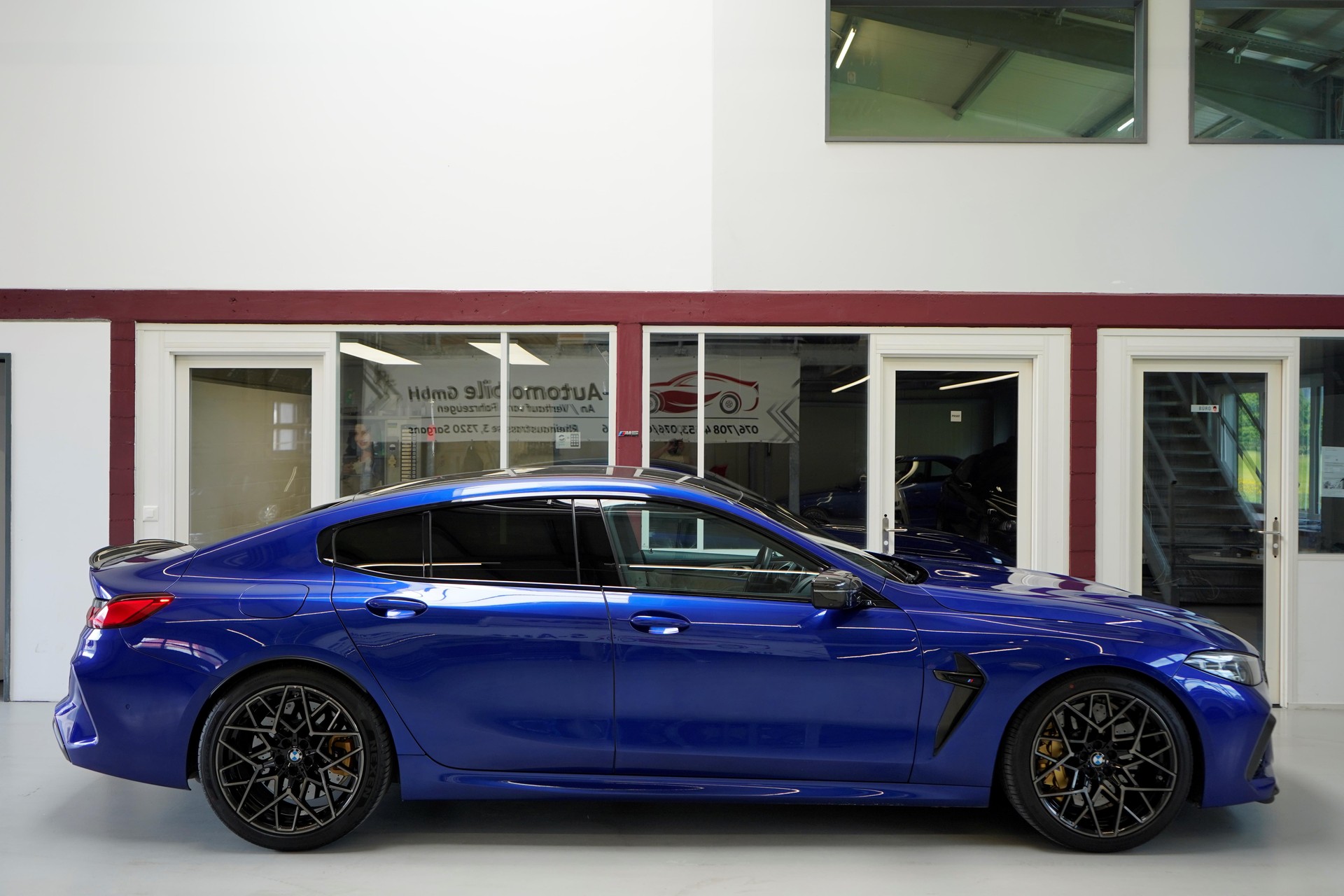BMW M8 xDrive M Competition Steptronic-image-8