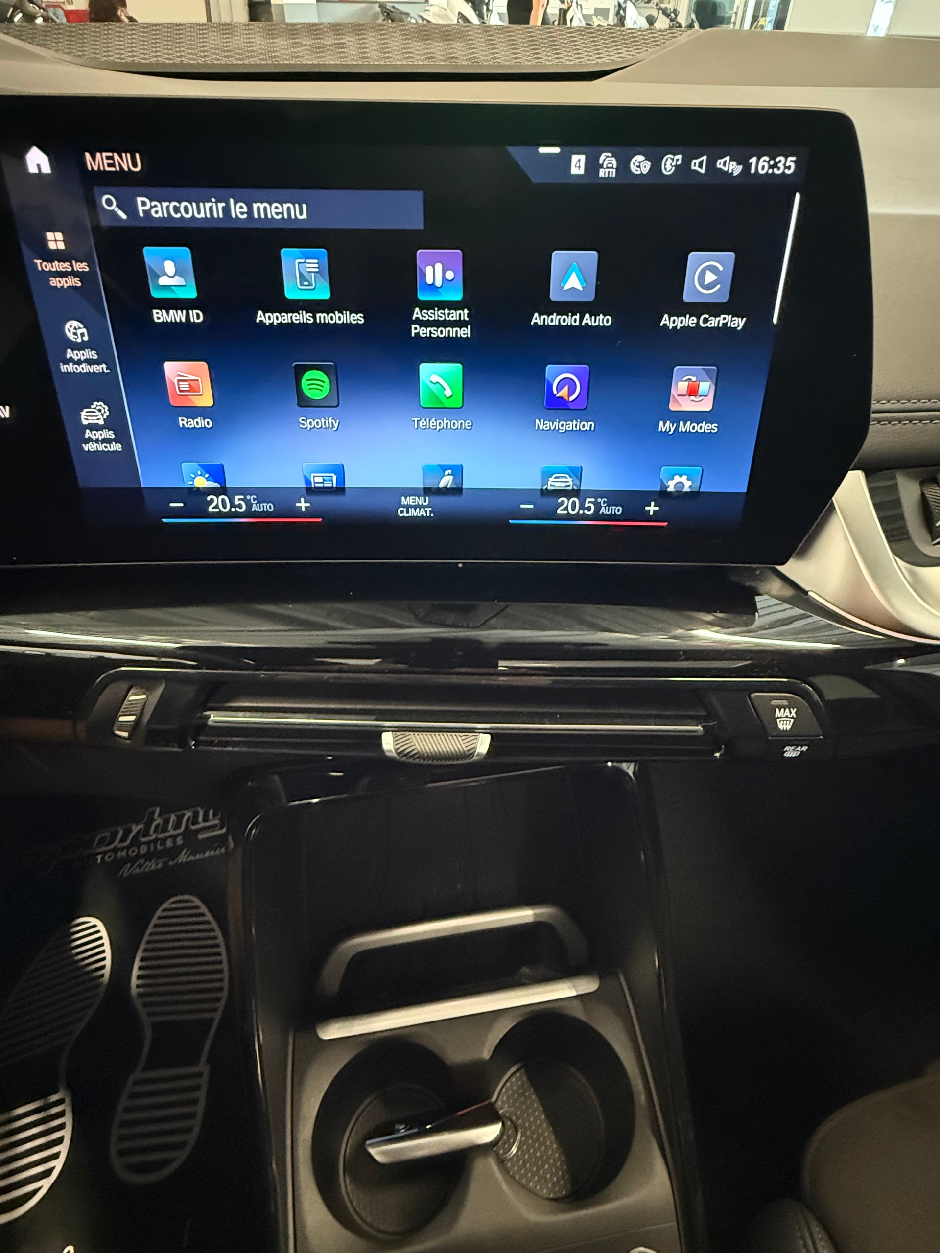 BMW 220i Active Tourer M Sport DKG CH Auto Fulls black Fulls options-image-25