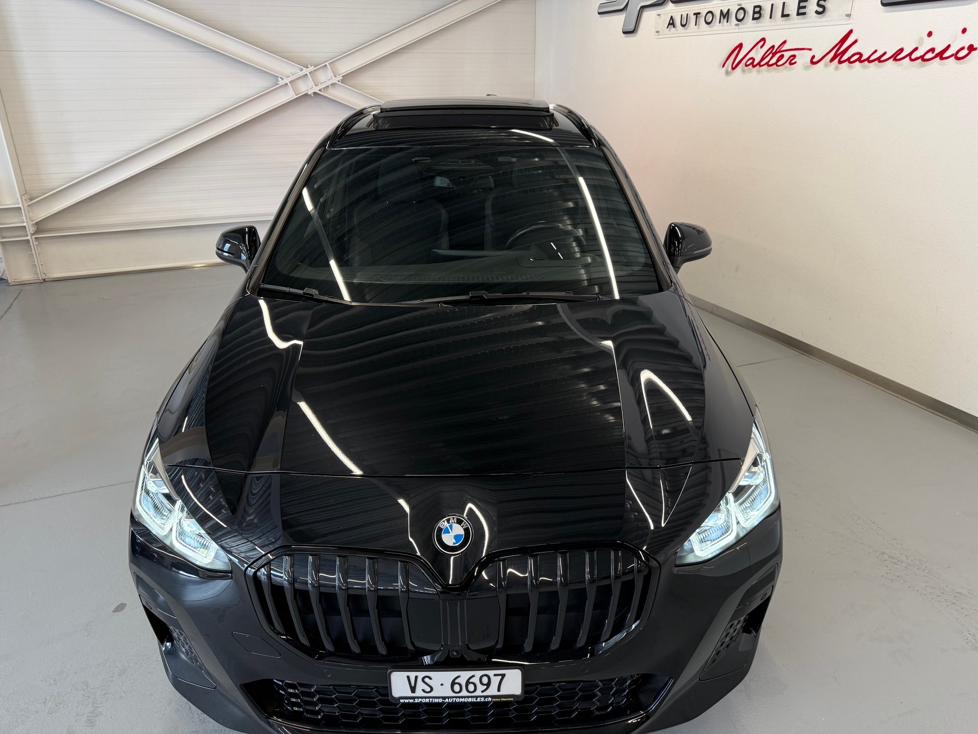 BMW 220i Active Tourer M Sport DKG CH Auto Fulls black Fulls options-image-3