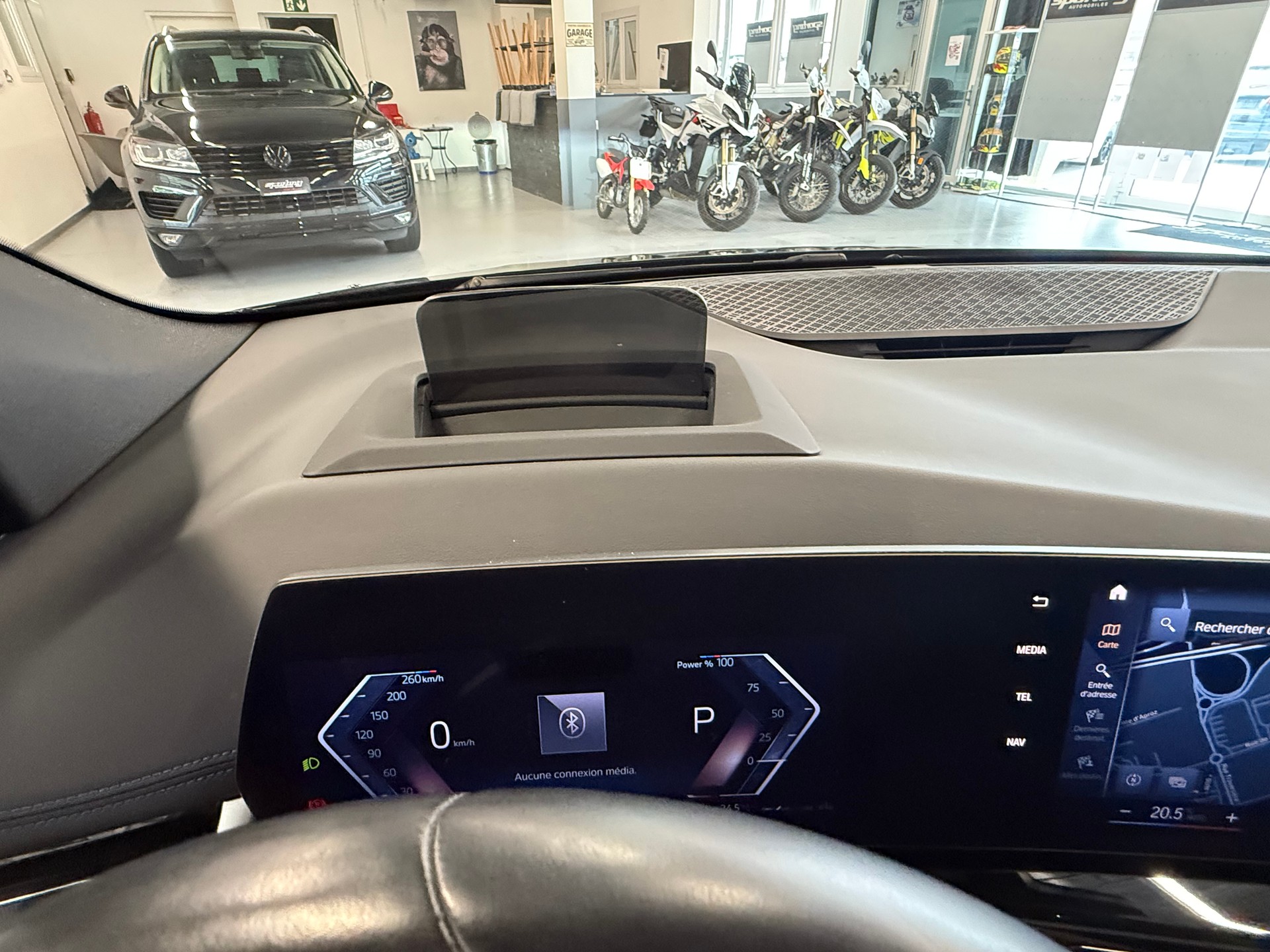 BMW 220i Active Tourer M Sport DKG CH Auto Fulls black Fulls options-image-28