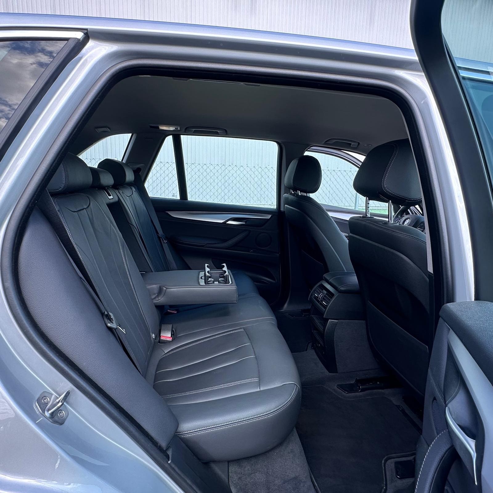 BMW X5 xDrive 25d Steptronic-image-27