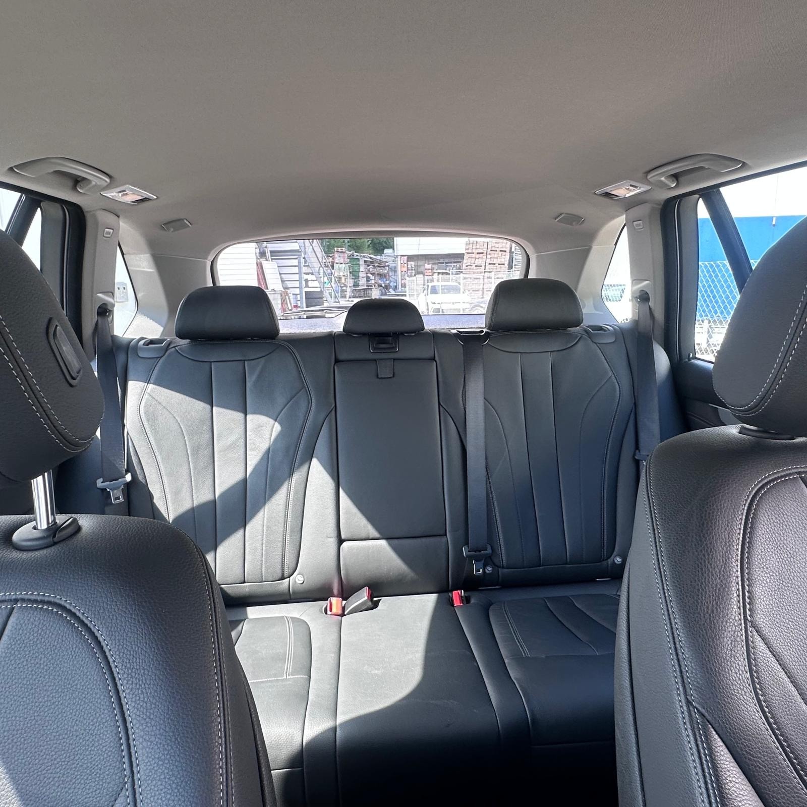 BMW X5 xDrive 25d Steptronic-image-26
