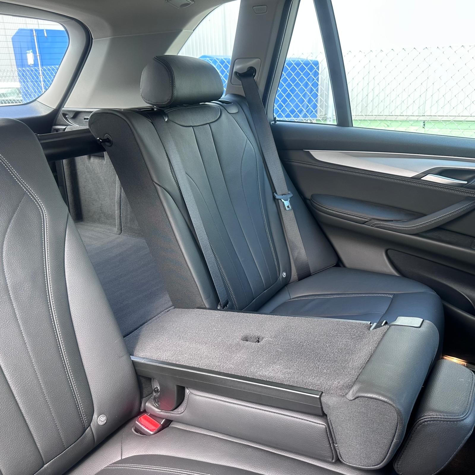 BMW X5 xDrive 25d Steptronic-image-31