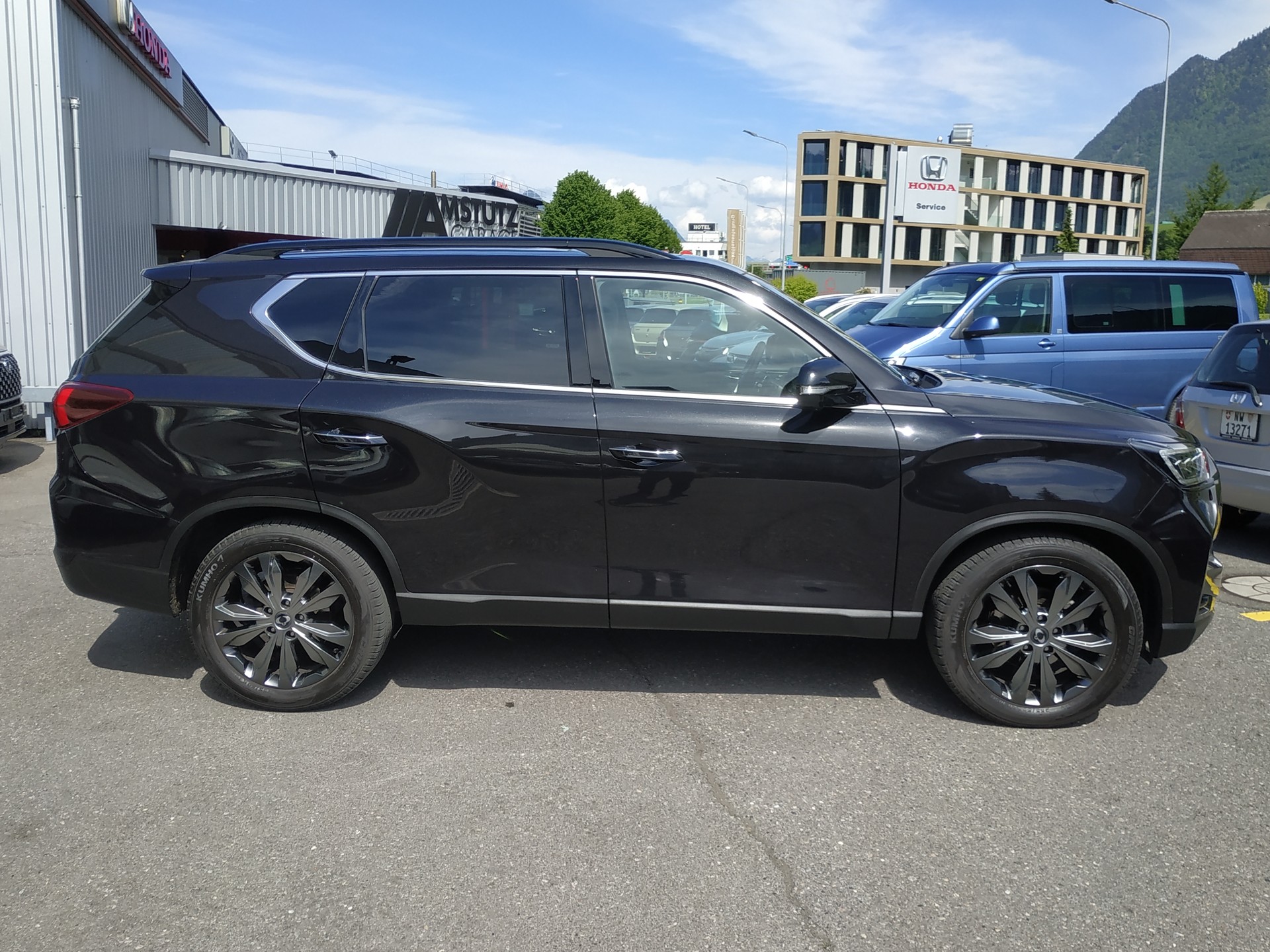 KGM-SsangYong Rexton 2.2 CRDi Blackline 4WD AT-image-4