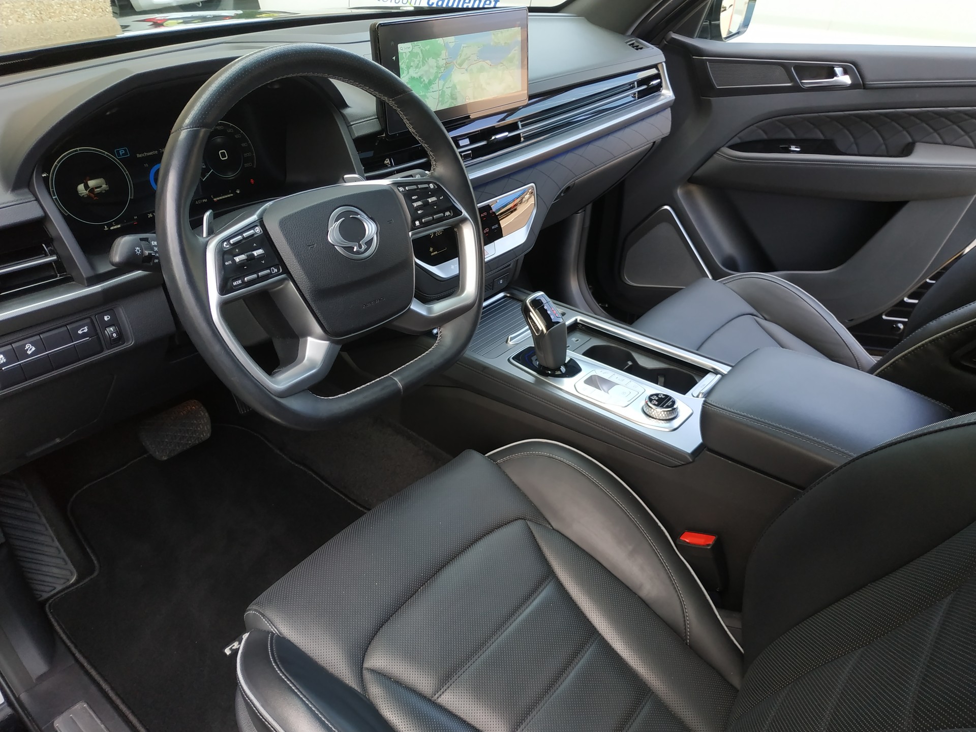 KGM-SsangYong Rexton 2.2 CRDi Blackline 4WD AT-image-9