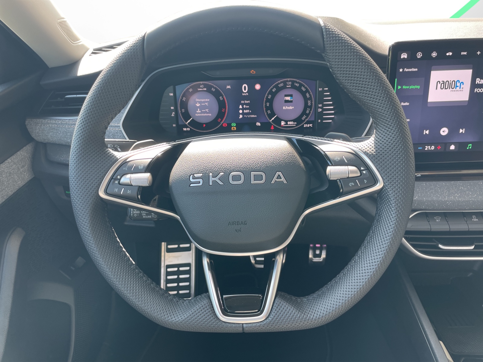 SKODA Octavia Combi 2.0 TSI DSG Selection 4x4-image-7