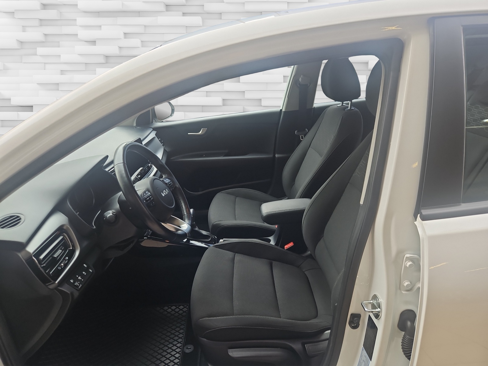 KIA Rio 1.0 T-GDi Power DCT-image-8