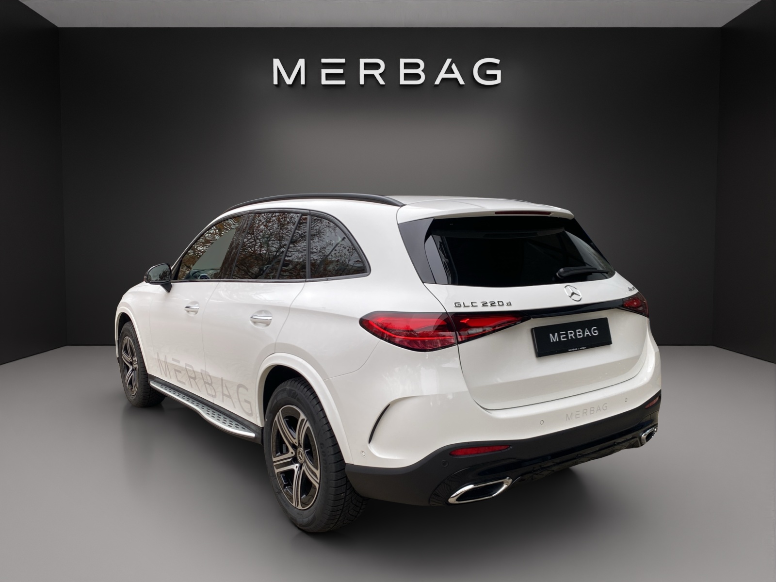 MERCEDES-BENZ GLC 220 d 4Matic 9G-Tronic-image-3