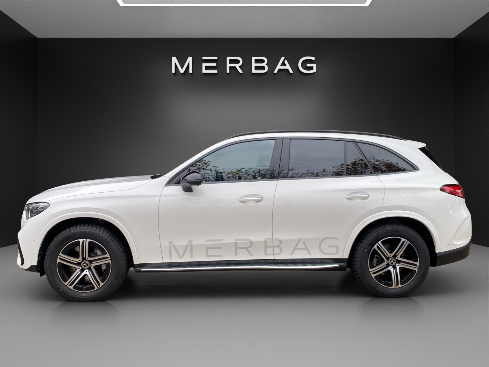 MERCEDES-BENZ GLC 220 d 4Matic 9G-Tronic-image-2