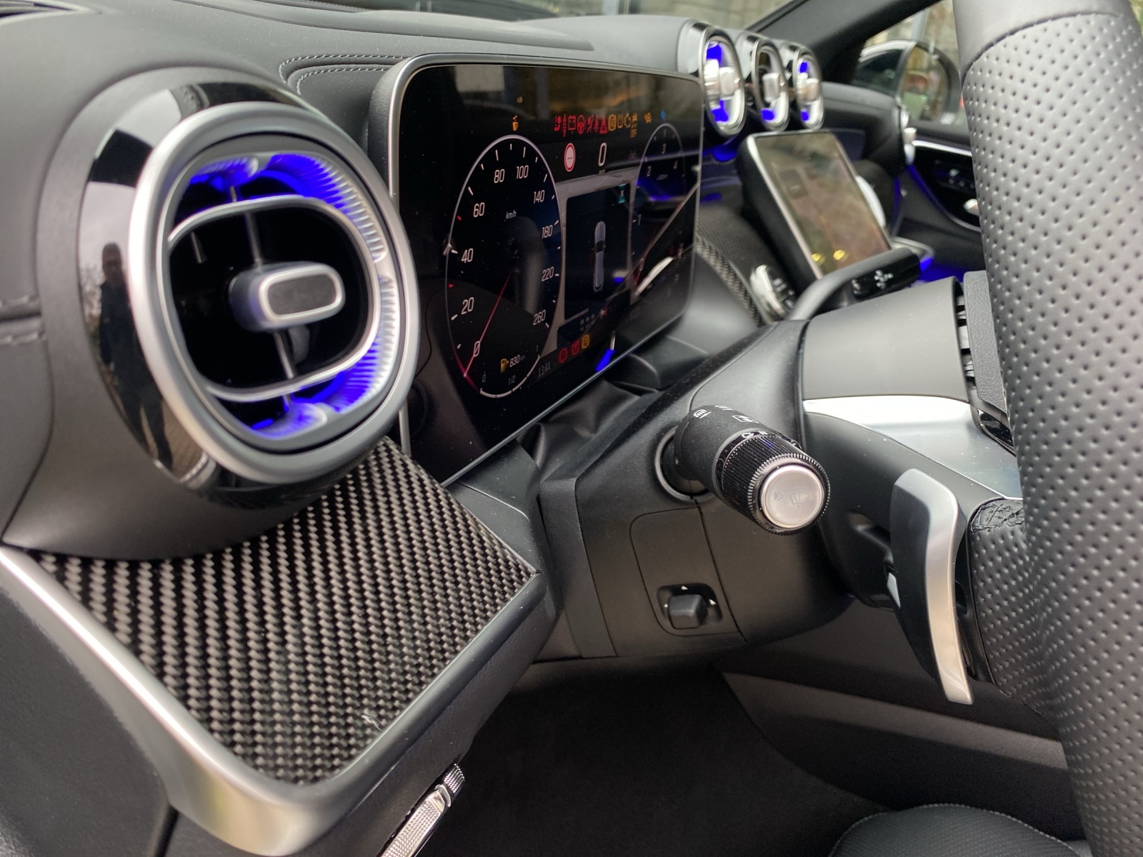 MERCEDES-BENZ GLC 220 d 4Matic 9G-Tronic-image-11
