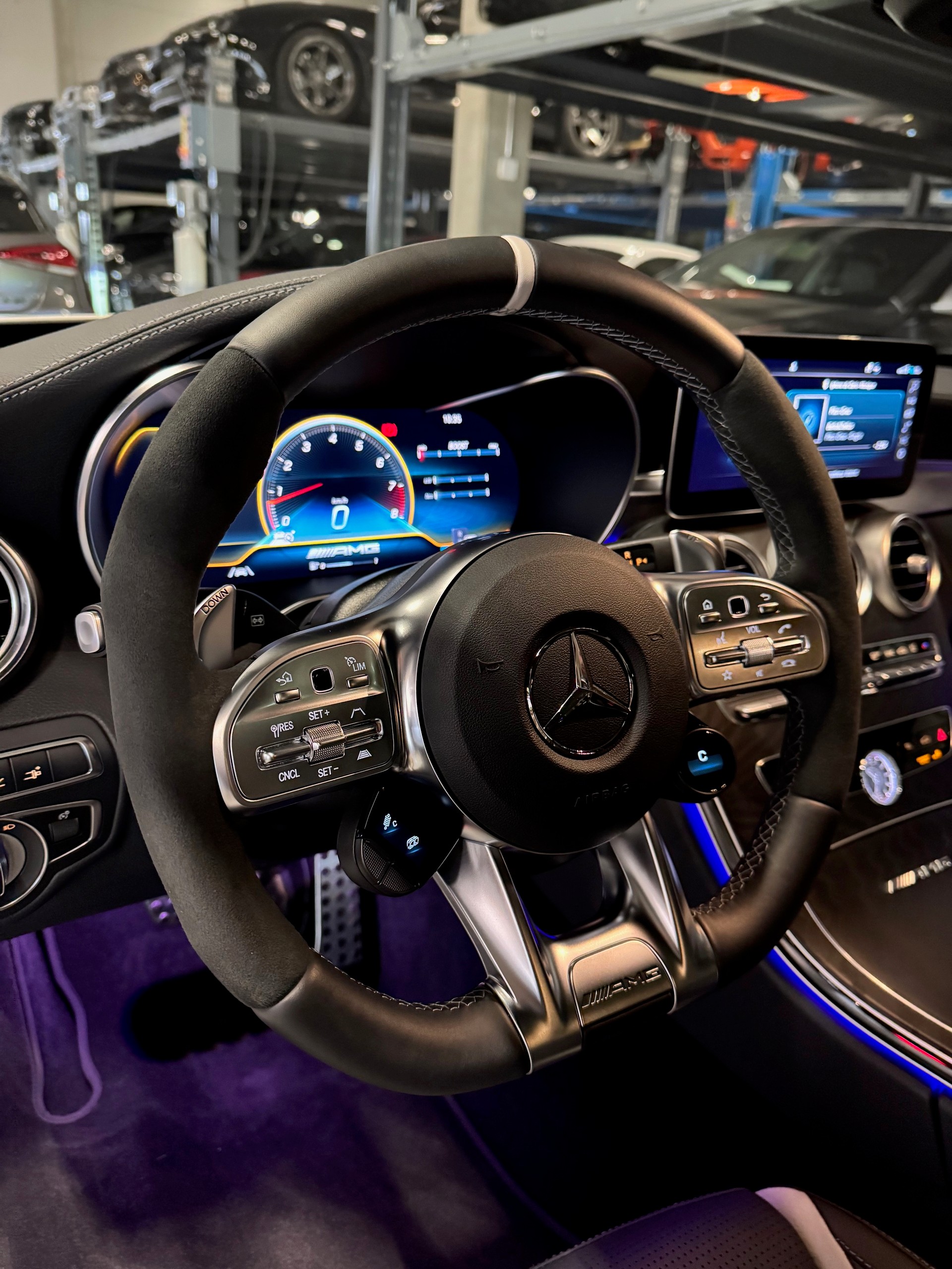 MERCEDES-BENZ C 63 S AMG 9G-tronic-image-9