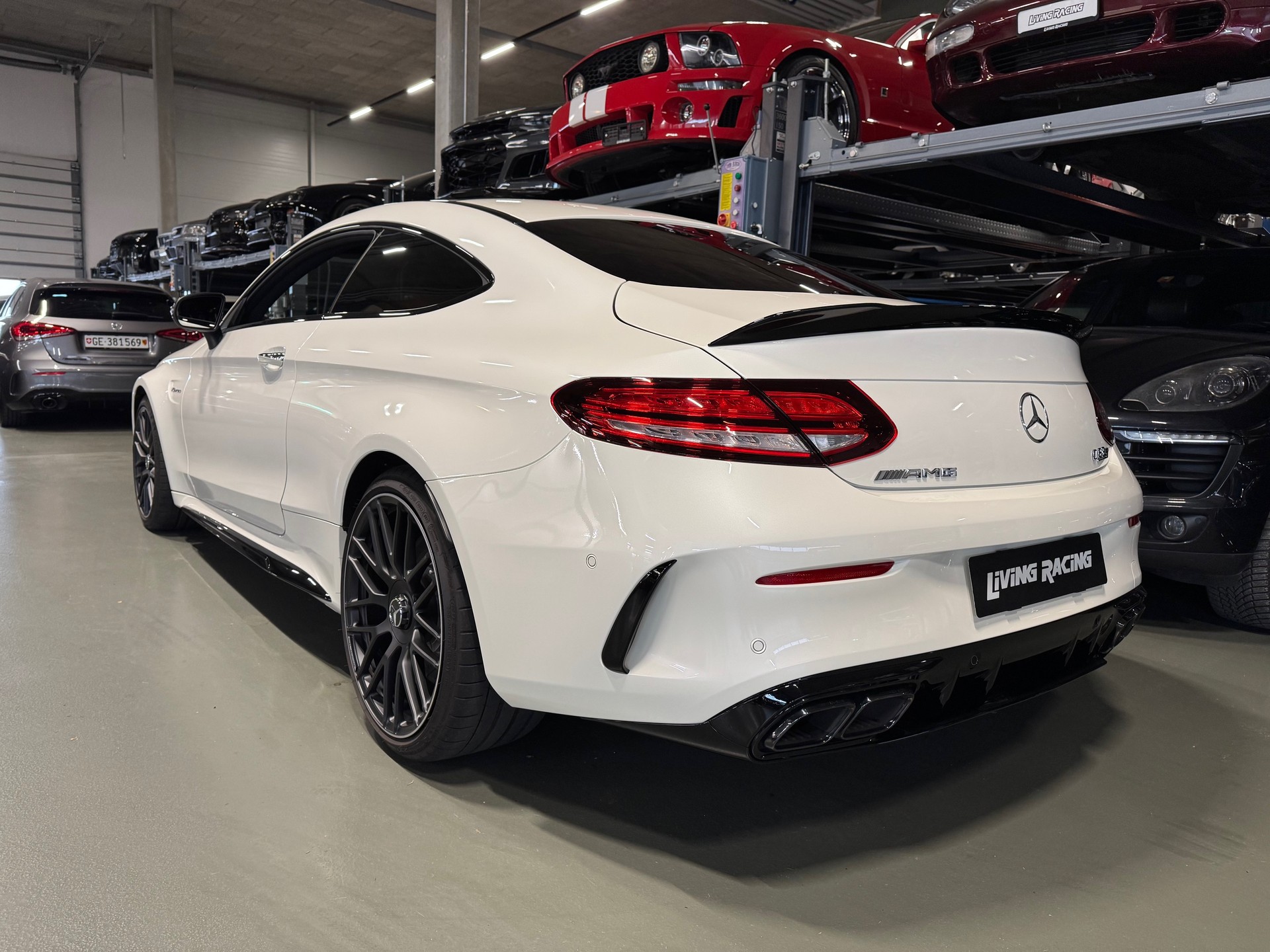 MERCEDES-BENZ C 63 S AMG 9G-tronic-image-2