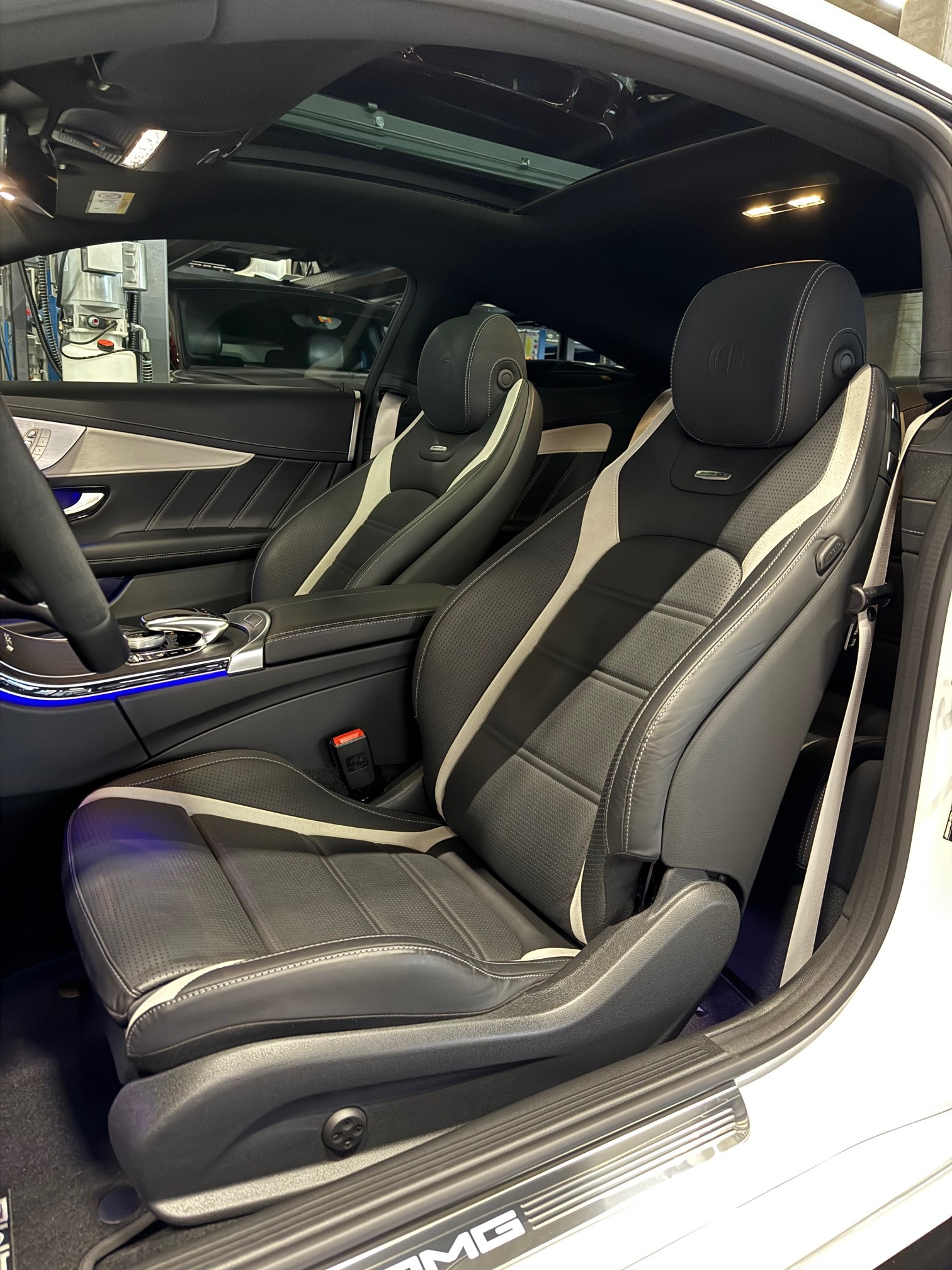 MERCEDES-BENZ C 63 S AMG 9G-tronic-image-10