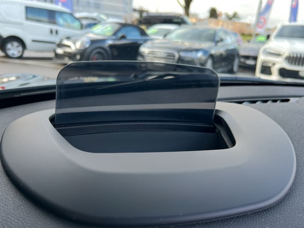 MINI Cooper John Cooper Works Cabriolet Steptronic-image-8