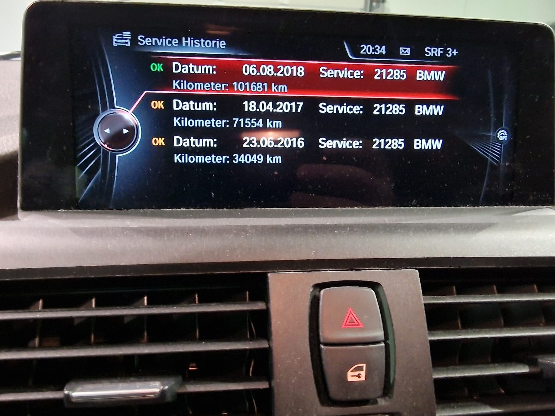 BMW 118d xDrive-image-10