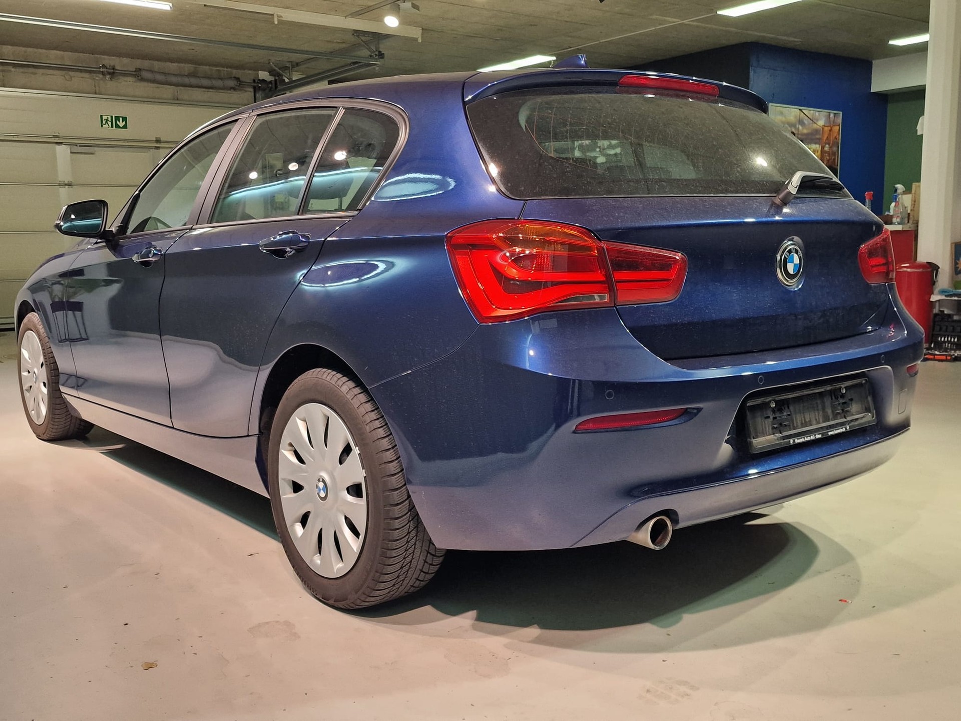 BMW 118d xDrive-image-5