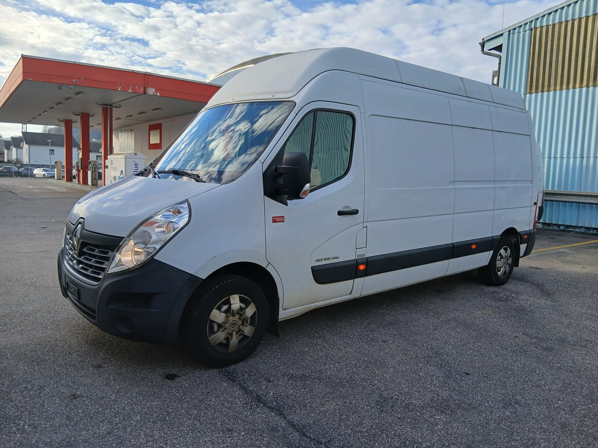 RENAULT Master T35 ENERGY 2.3dCi 135 L3H3