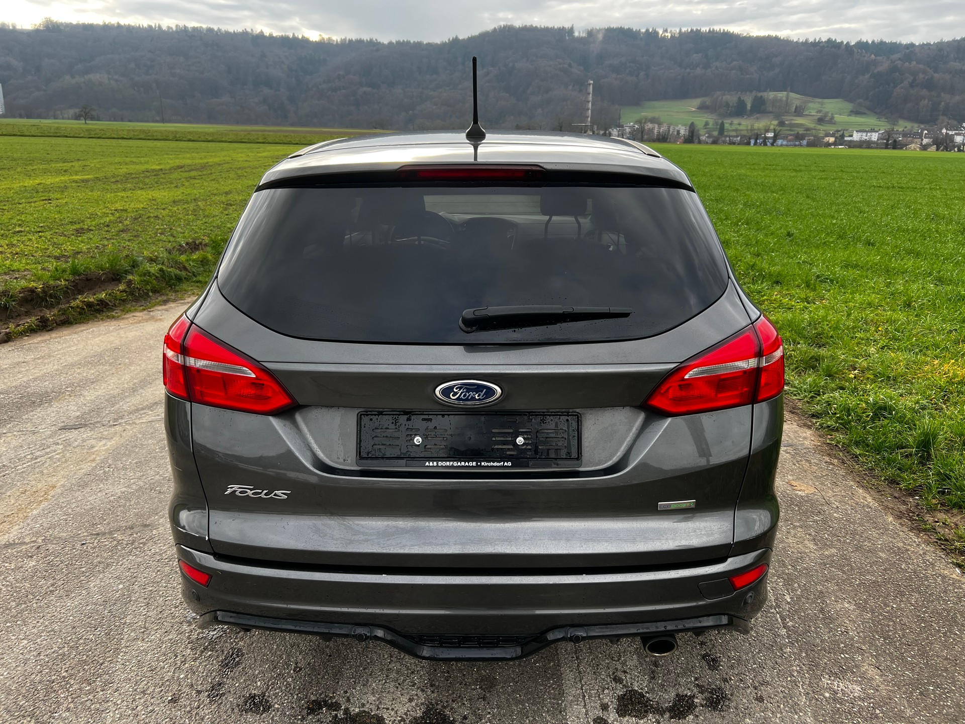 FORD Focus 1.5 SCTi ST Line-image-3