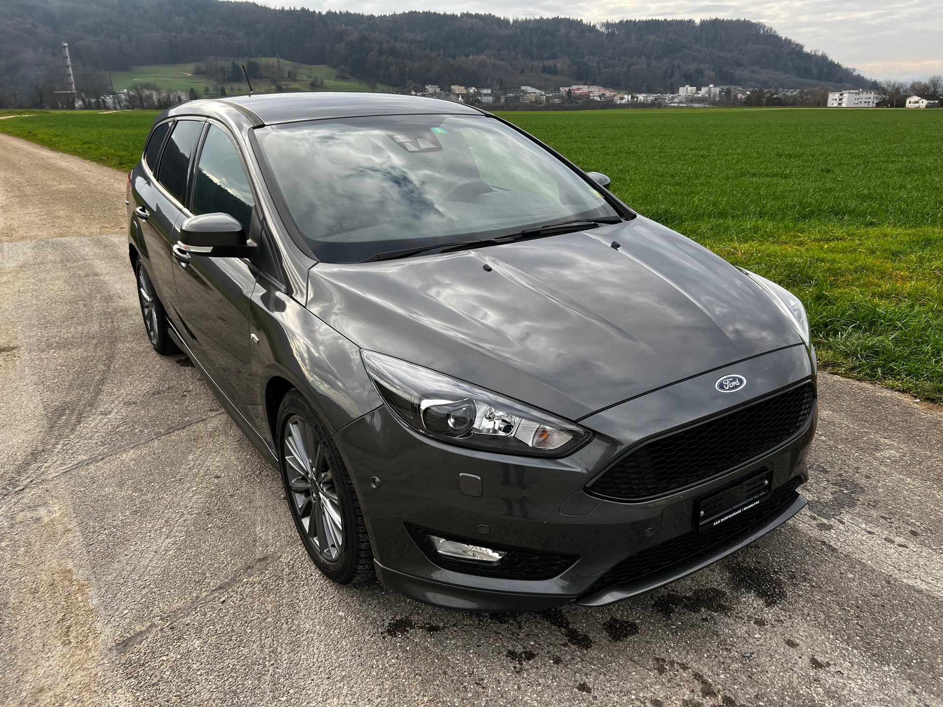 FORD Focus 1.5 SCTi ST Line-image-6