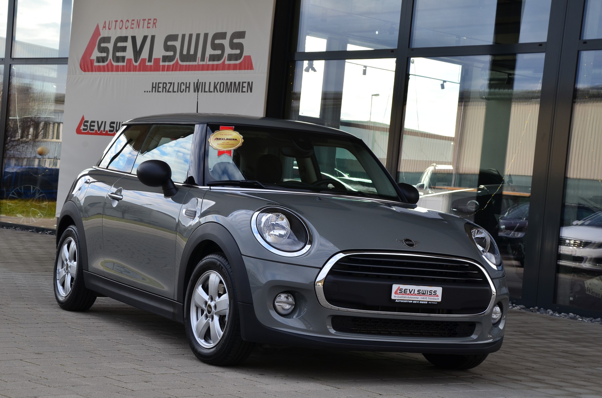 MINI One First*Ab MFK,1 Jahr oder 20'000km Garantie*-image-1