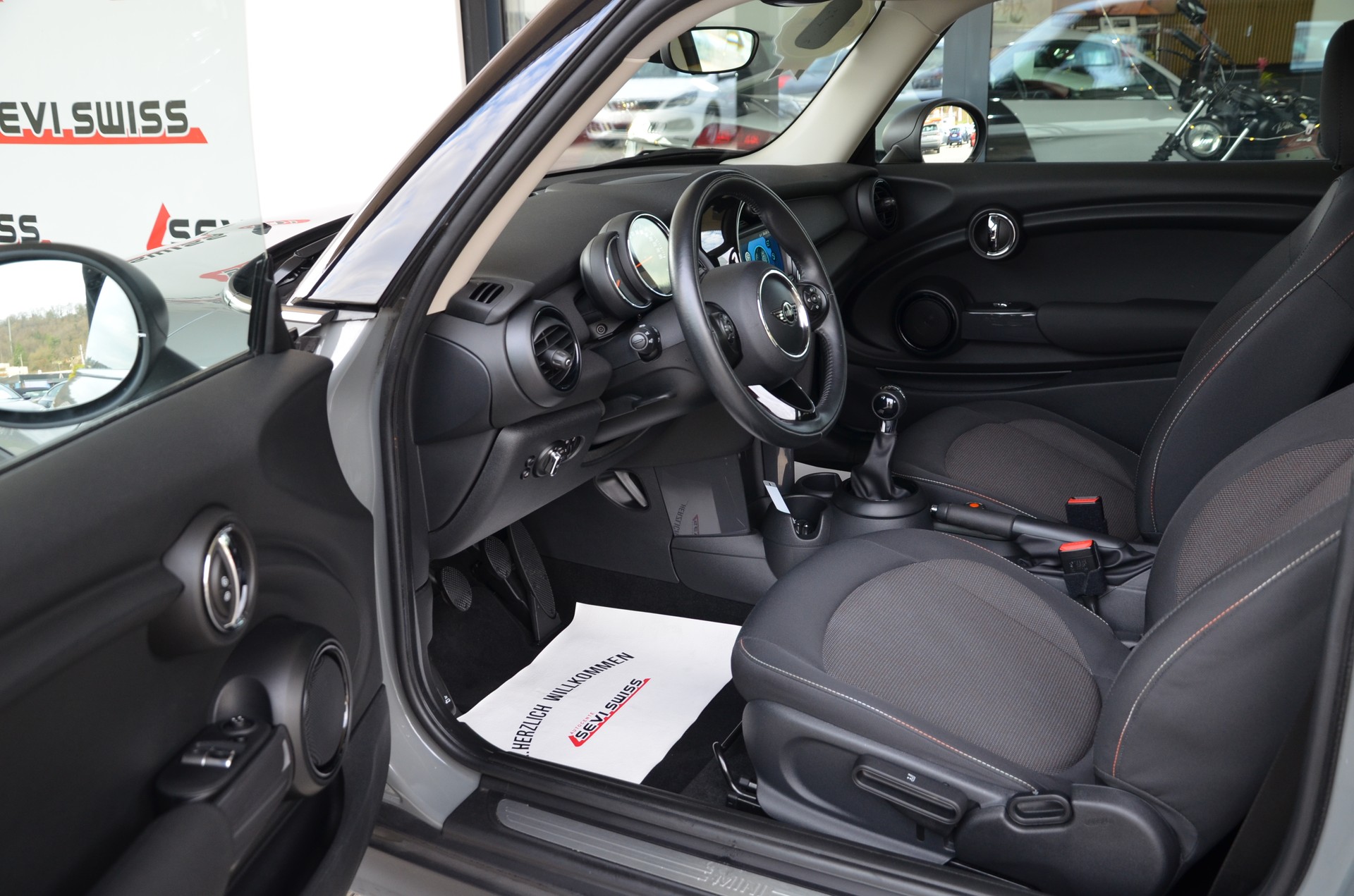 MINI One First*Ab MFK,1 Jahr oder 20'000km Garantie*-image-11