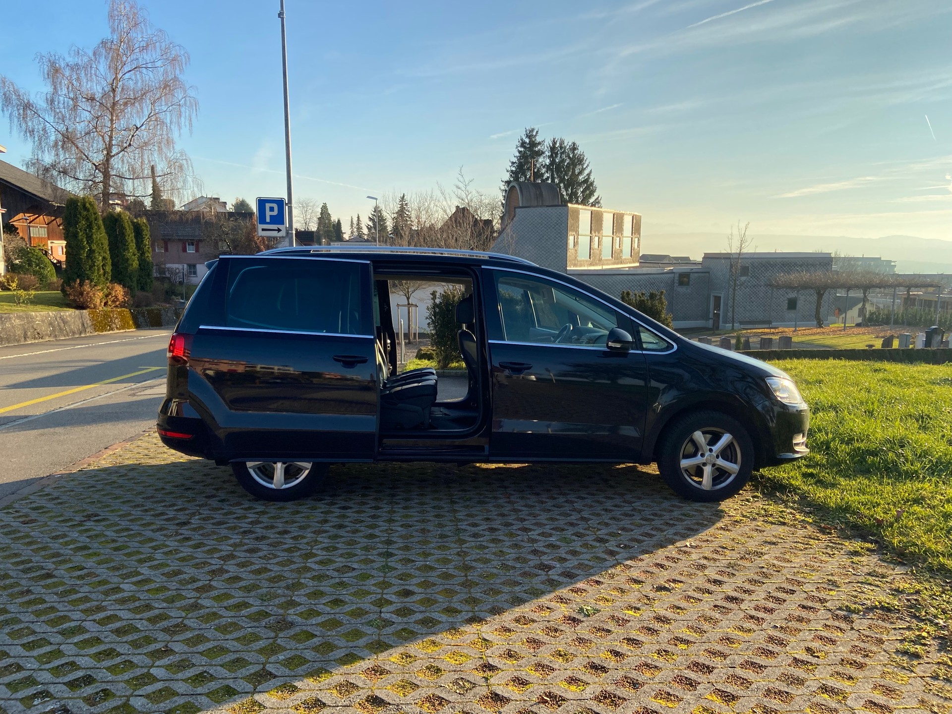 VW Sharan 1.4 TSI BlMT Highline DSG-image-2