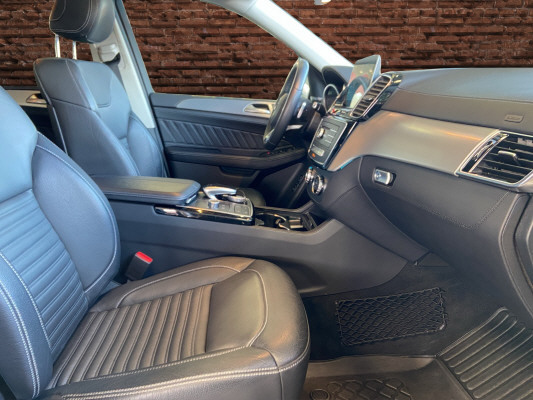 MERCEDES-BENZ GLE 350 d Executive 4M-image-12