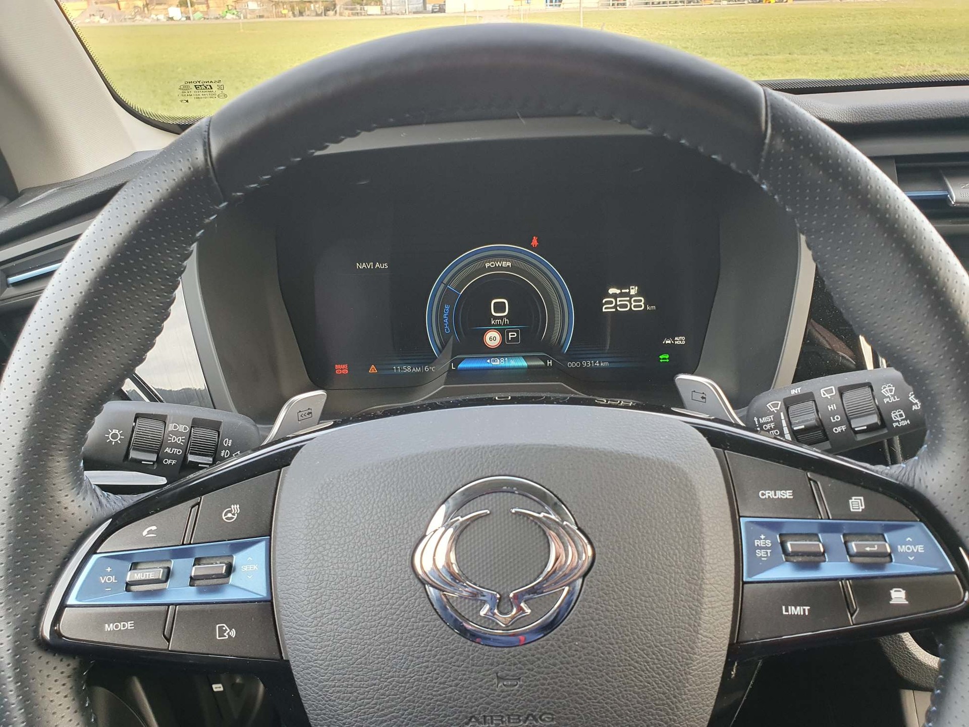 KGM-SsangYong E-Korando Titanium 100% Elektro-image-13