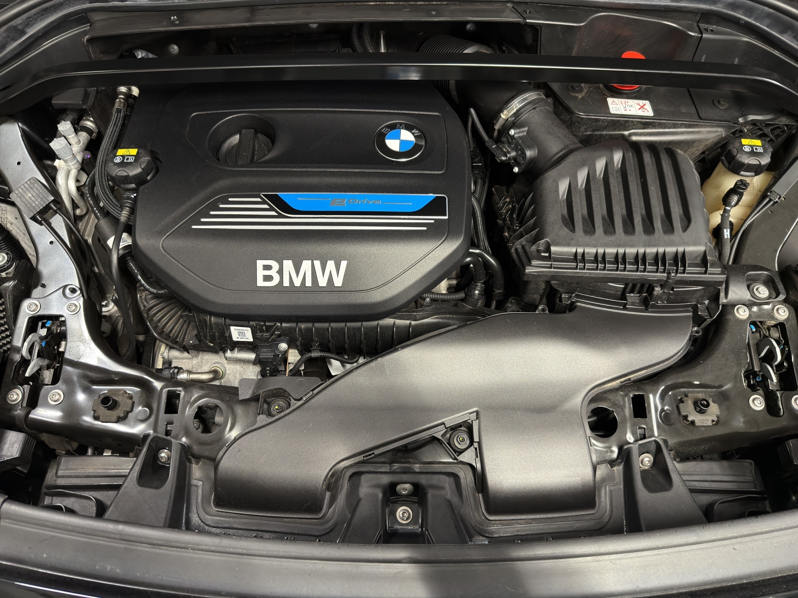 BMW X2 xDrive 25e-image-23