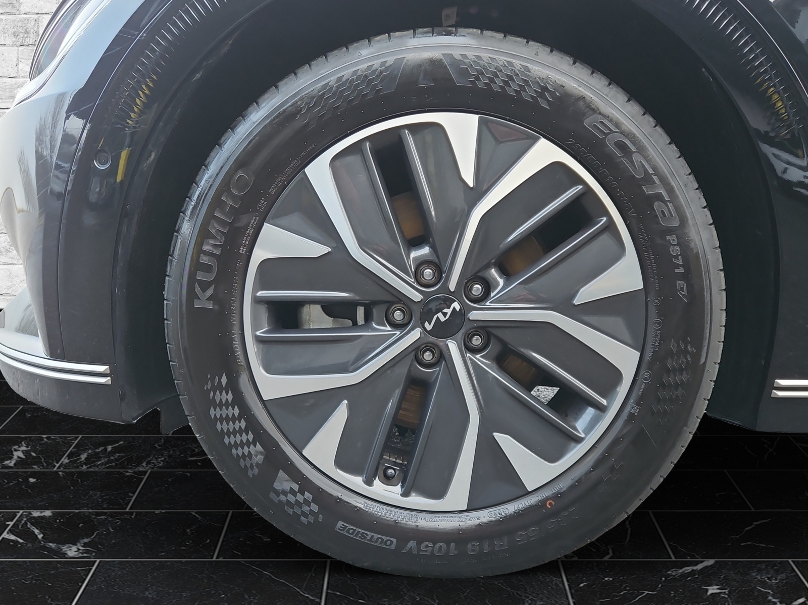 KIA EV6 77 kWh 4x4-image-10