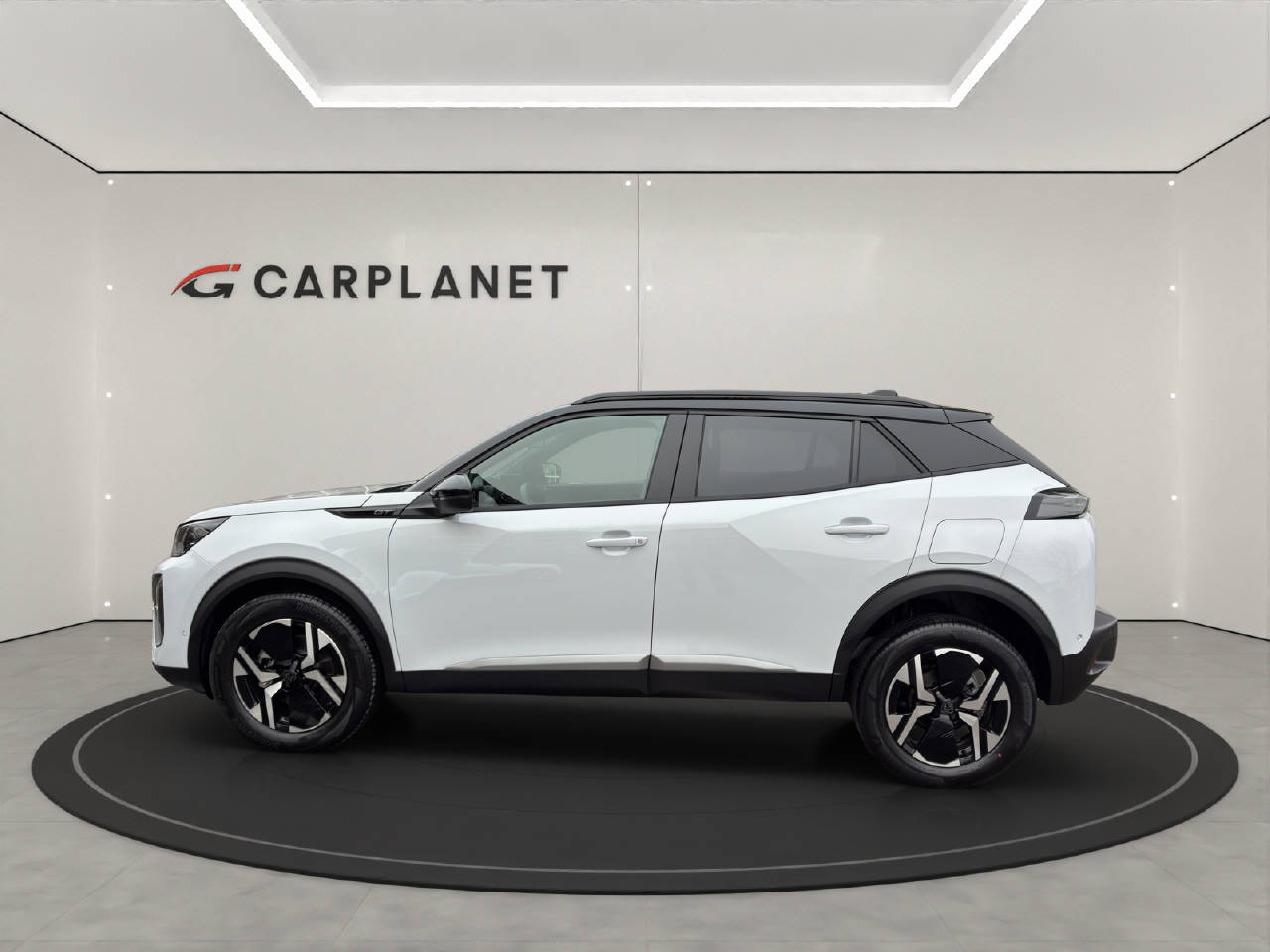 PEUGEOT 2008 1.2 Hybrid 145 PS GT-image-1