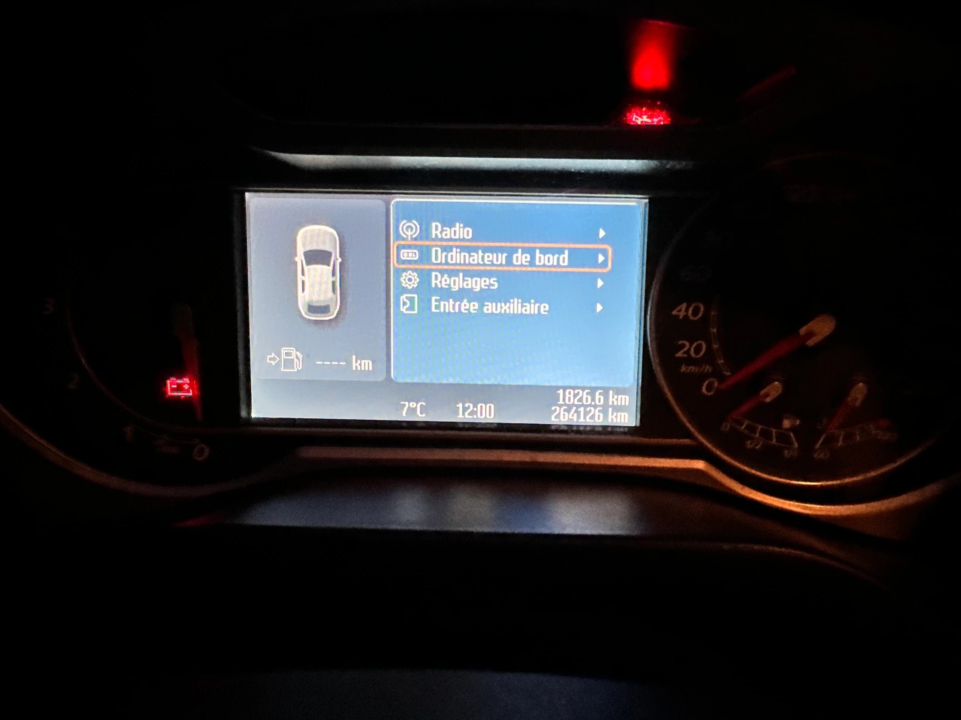 FORD S-Max 2.0 TDCi Titanium-image-3