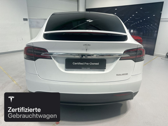 TESLA Model X Performance-image-13