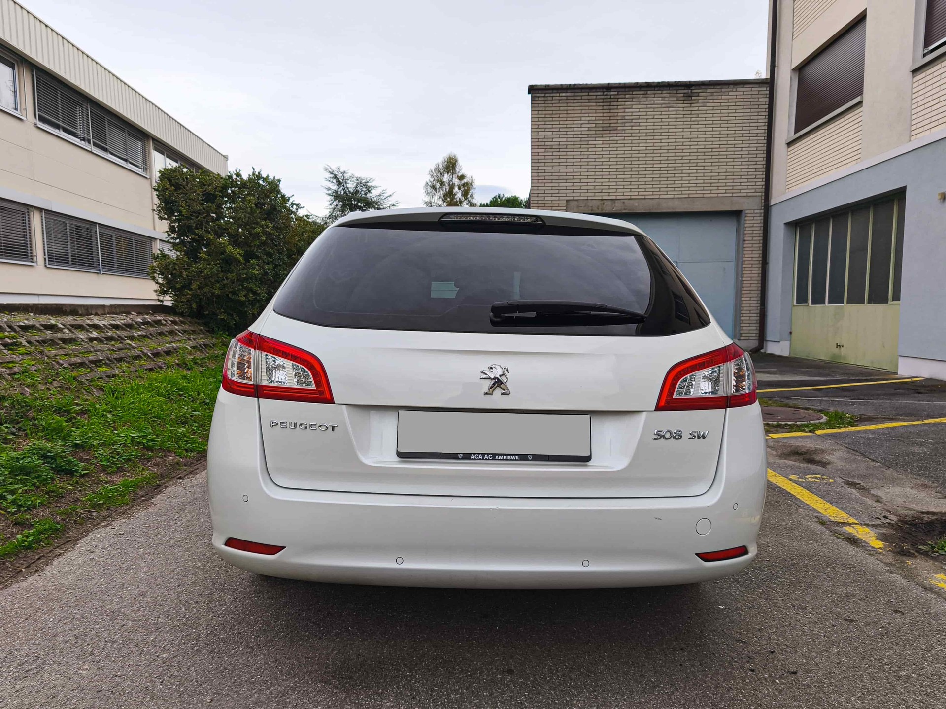 PEUGEOT 508 SW 1.6 16V T Business-image-4