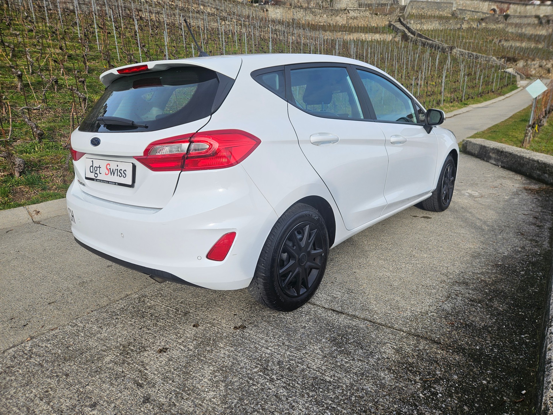 FORD Fiesta 1.0 SCTi Trend-image-9
