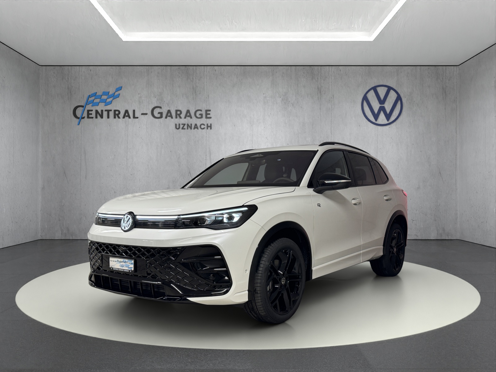 VW Tiguan 2.0 TDI SCR R-Line United 4Motion DSG-image-0