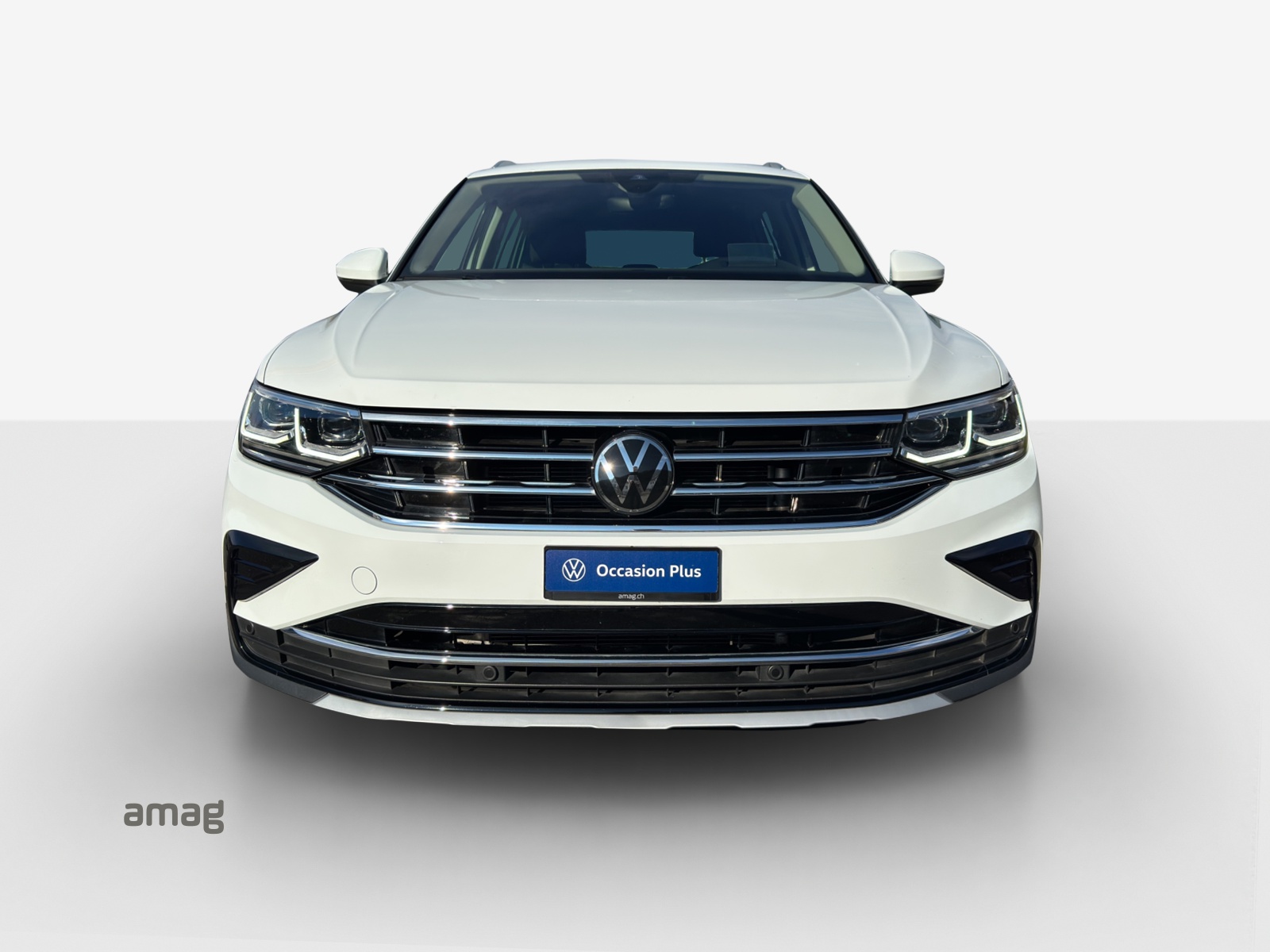 VW Tiguan 2.0 TDI SCR Elegance 4Motion DSG-image-0