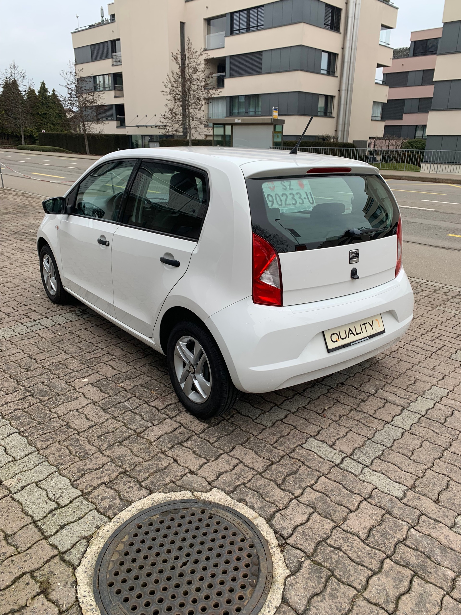 SEAT Mii 1.0 Style Viva-image-2