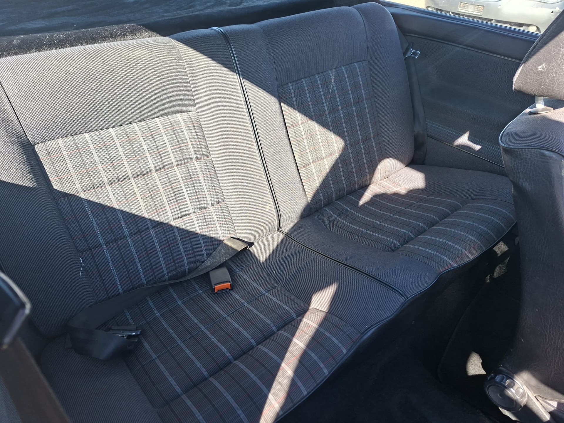 VW Golf 1800 GTI-image-7