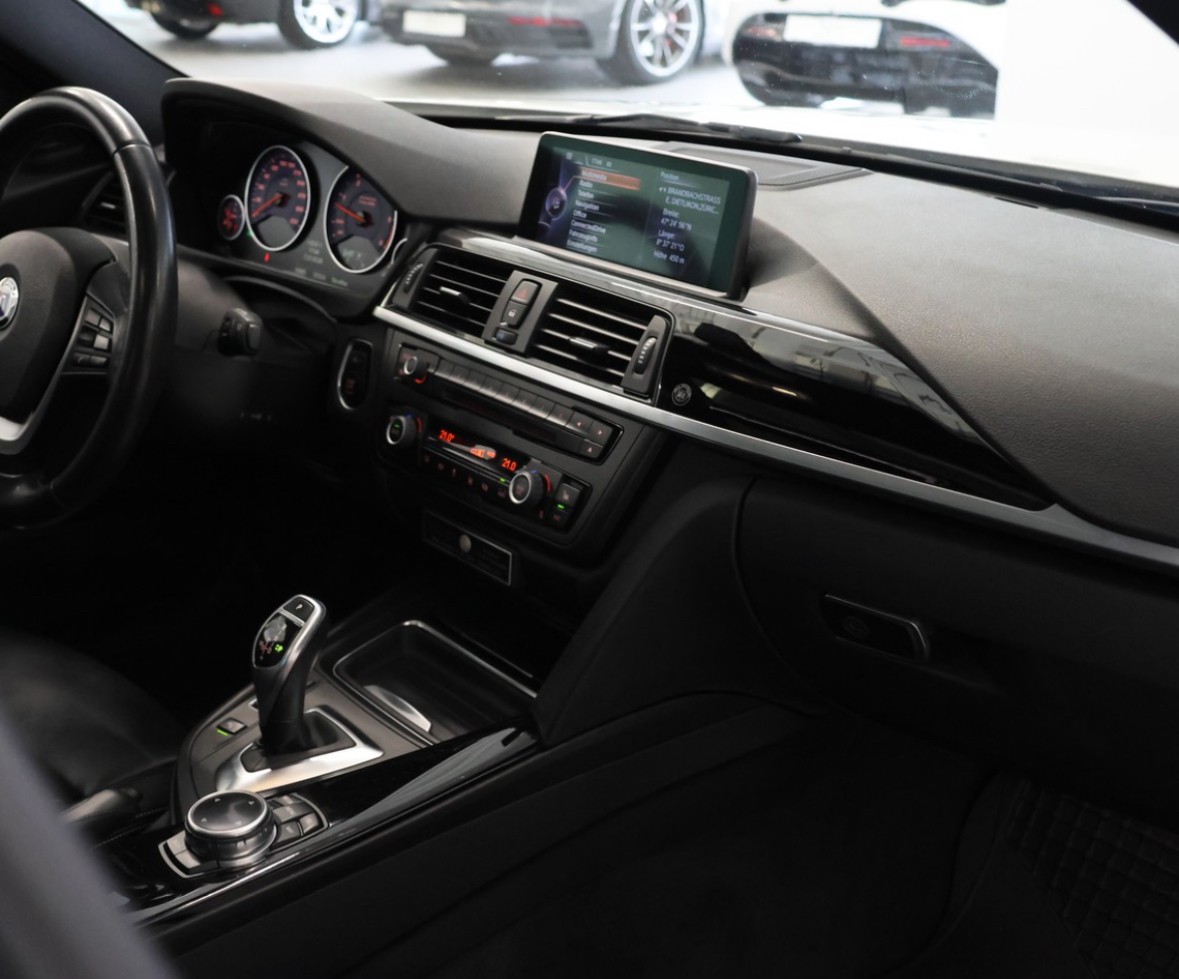 BMW-ALPINA D3 BiTurbo Touring 3.0d Switch-Tronic-image-10