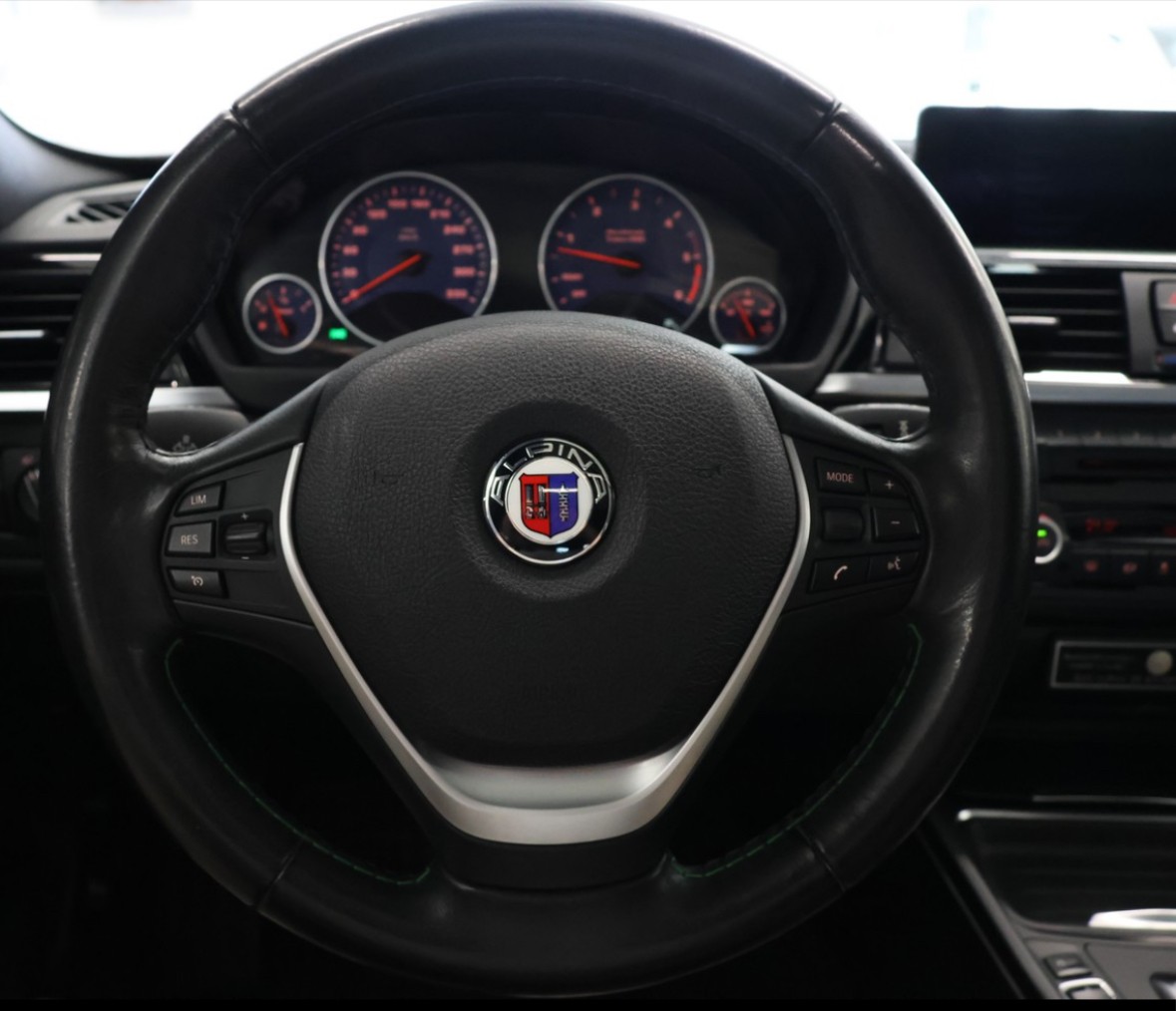 BMW-ALPINA D3 BiTurbo Touring 3.0d Switch-Tronic-image-8