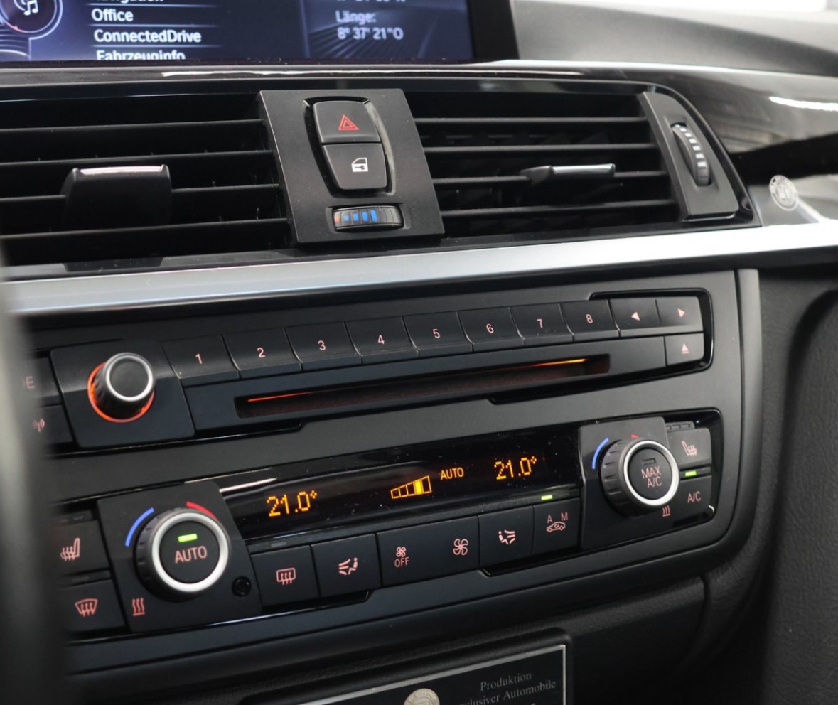 BMW-ALPINA D3 BiTurbo Touring 3.0d Switch-Tronic-image-14
