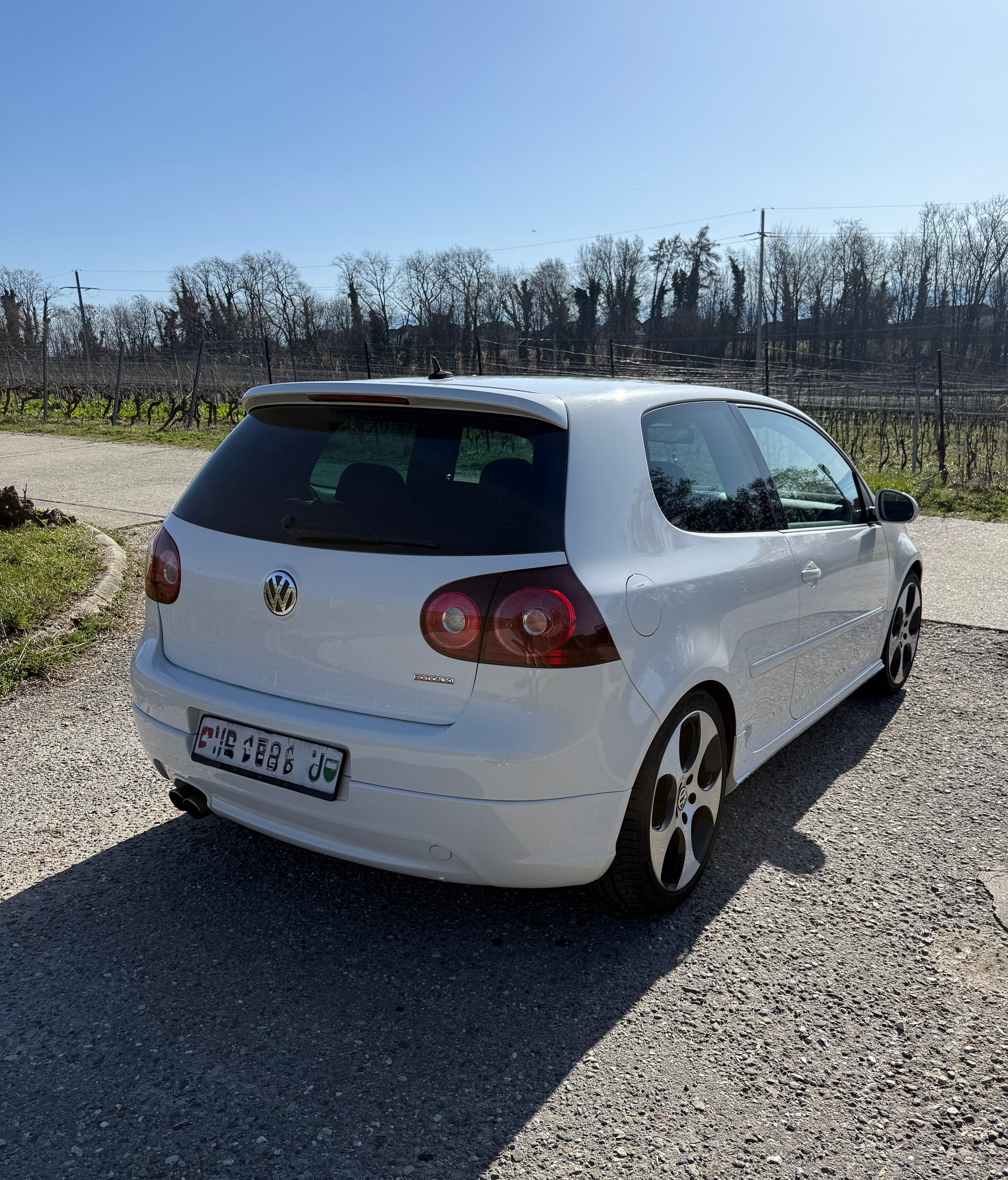 VW Golf 2.0 TFSI GTI Edition 30 DSG-image-3