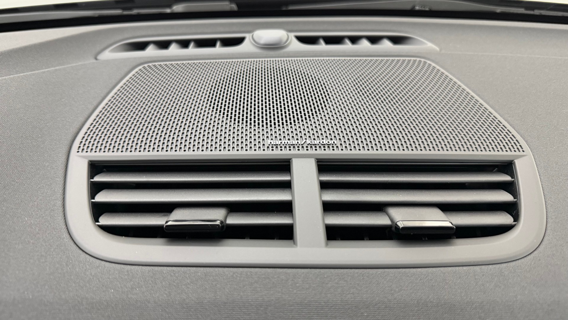 POLESTAR 2 Long Range Dual Motor Prime-image-13