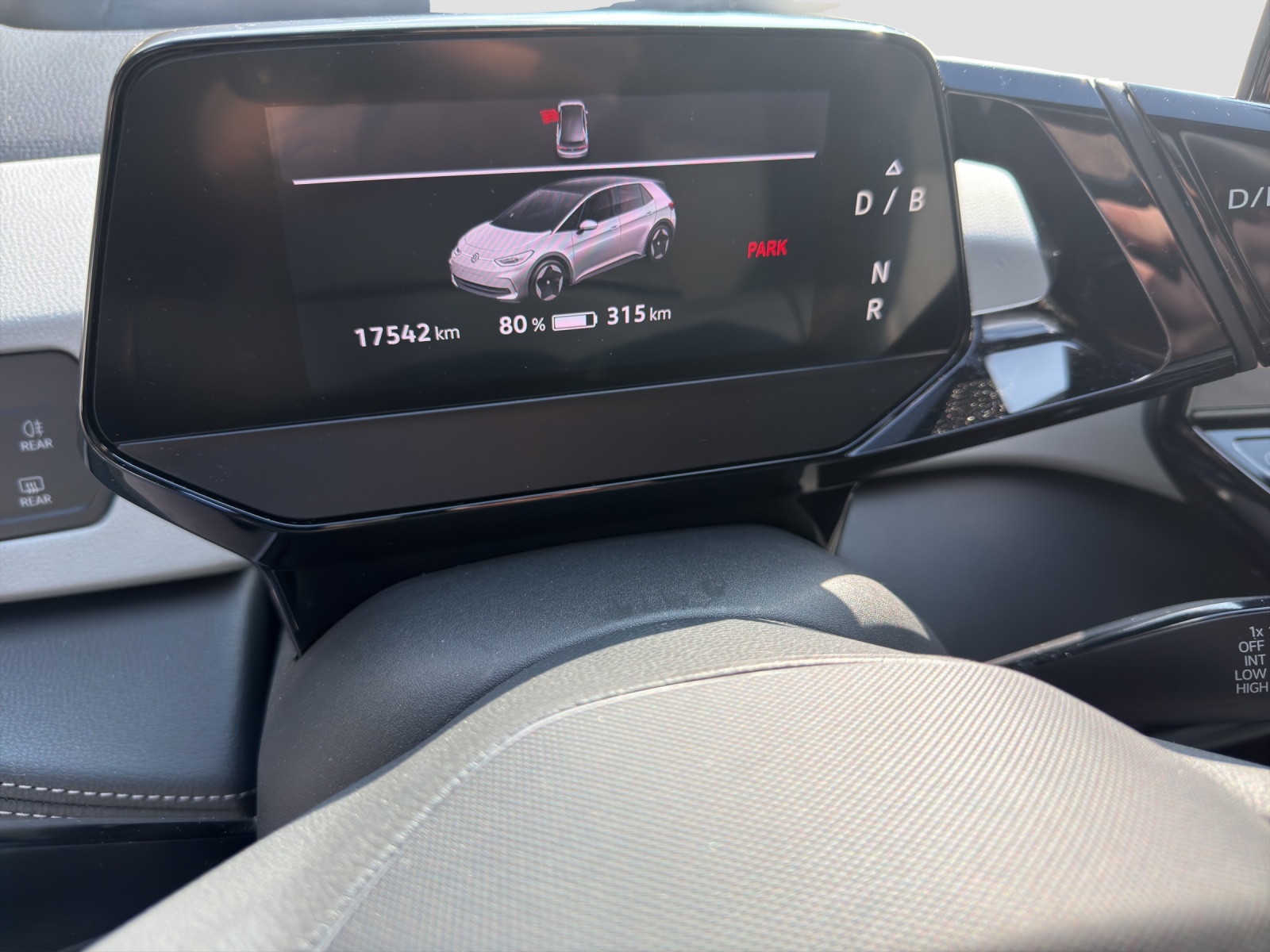 VW ID.3 Pro 59 kWh Pro United-image-6
