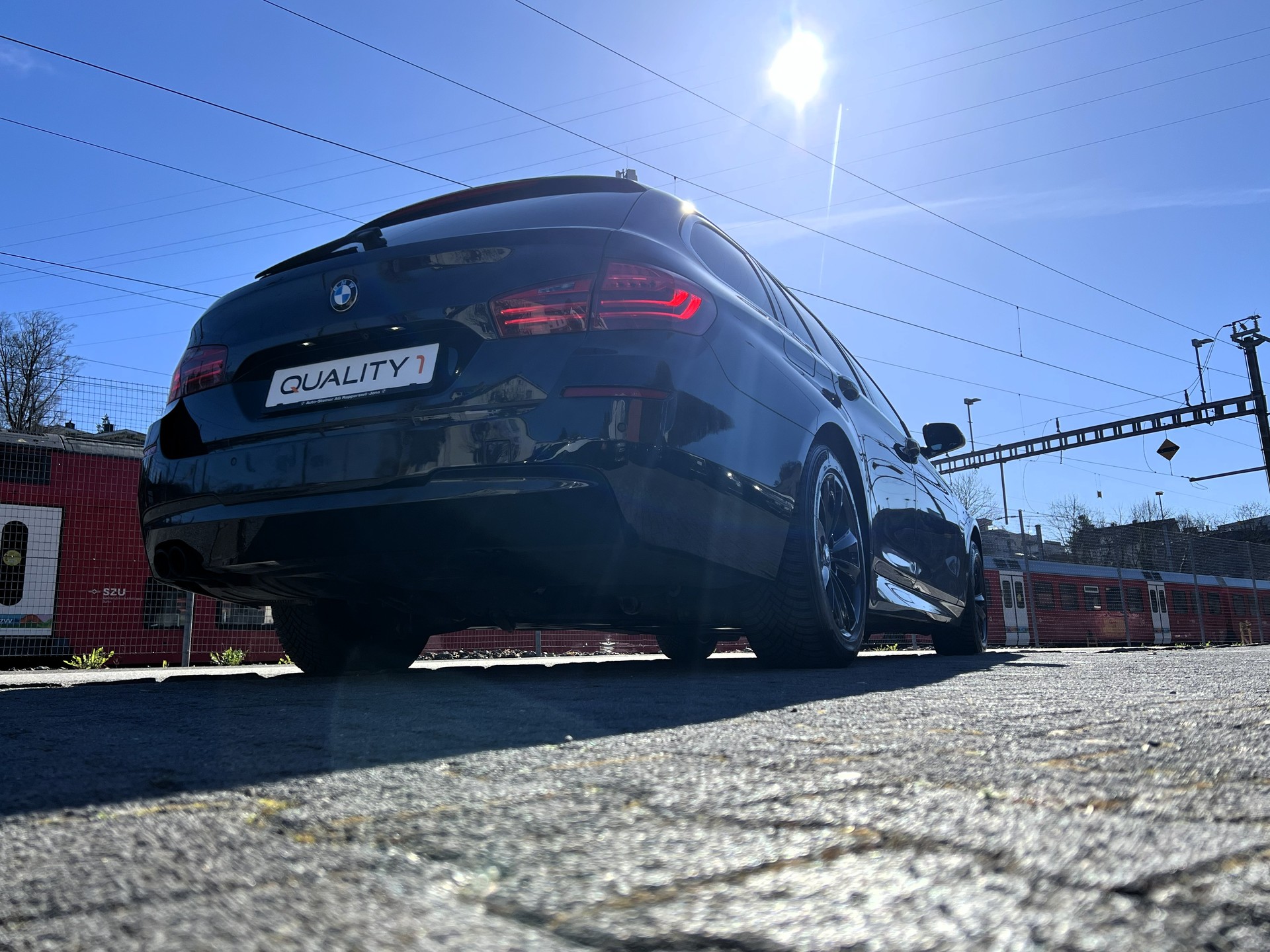 BMW 525d Touring xDrive M-Sport-image-8