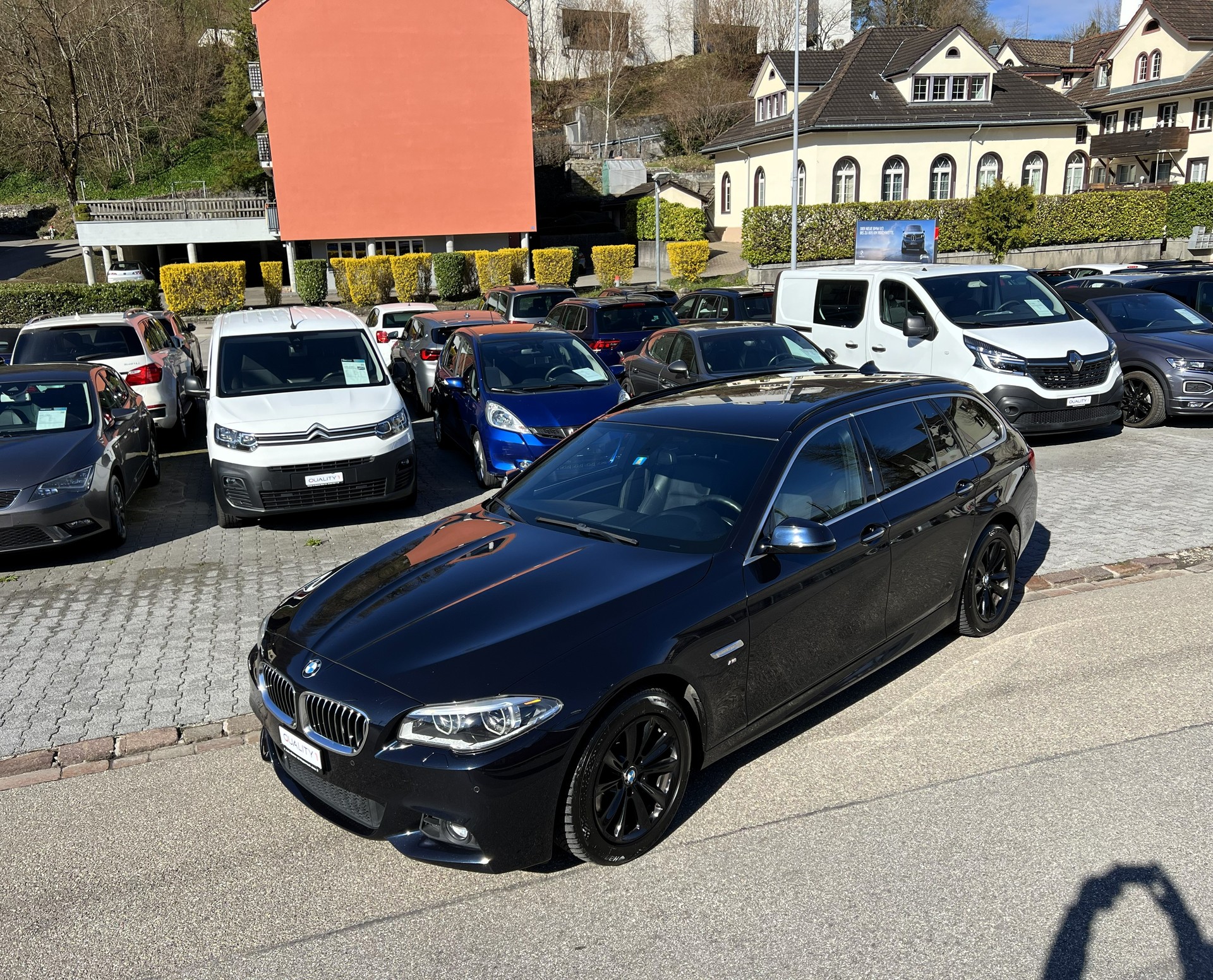 BMW 525d Touring xDrive M-Sport-image-9