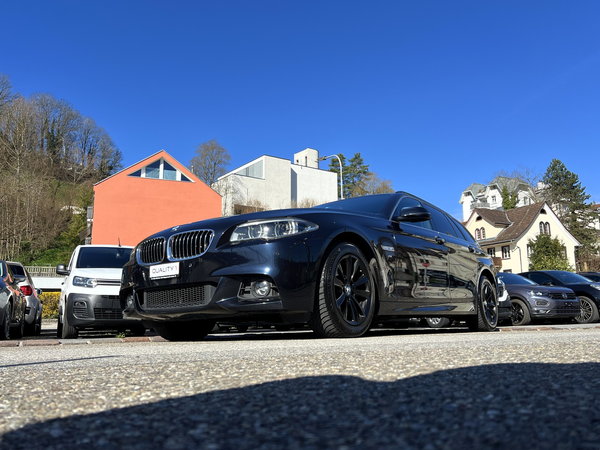 BMW 525d Touring xDrive M-Sport-image-7