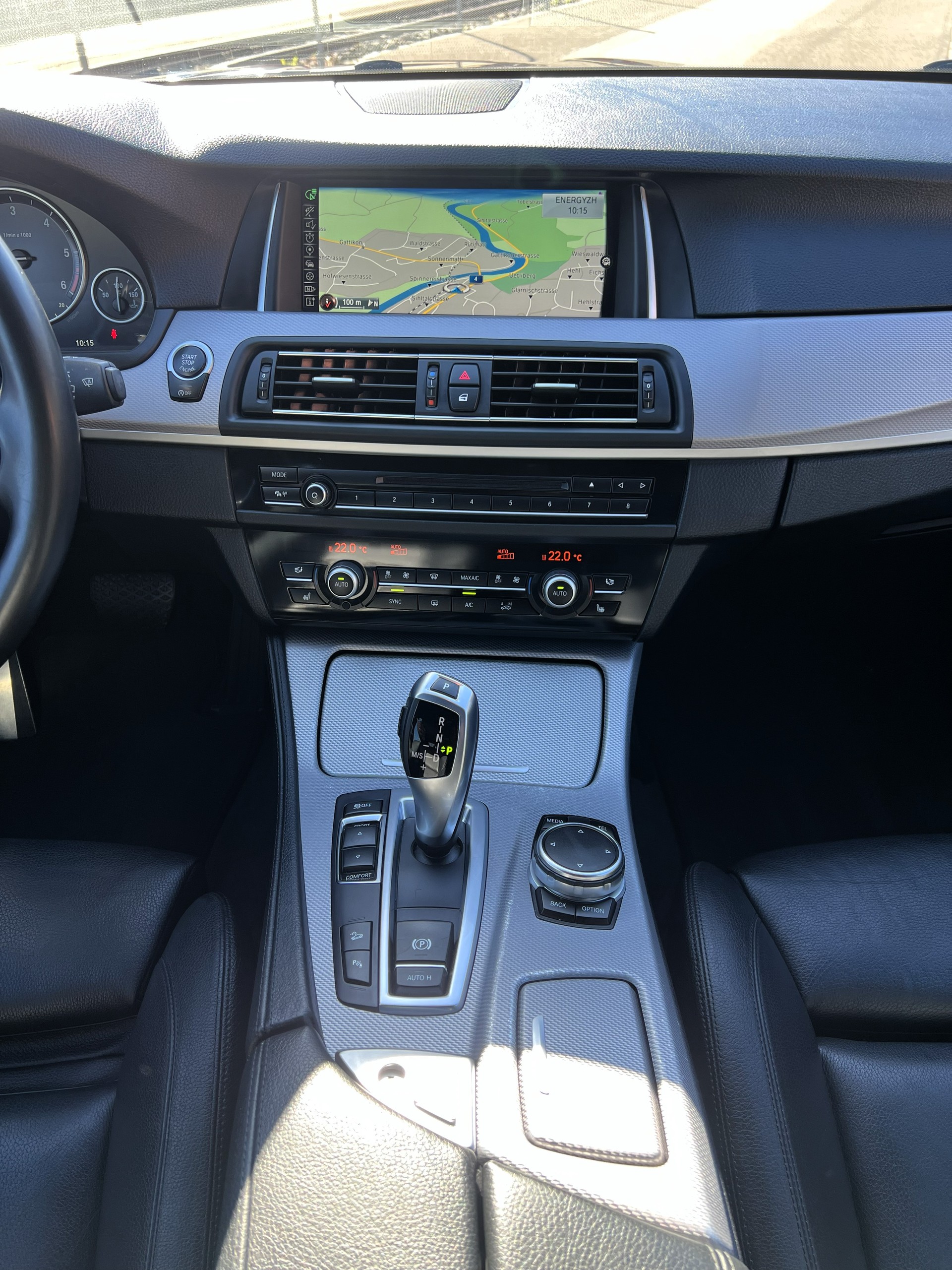 BMW 525d Touring xDrive M-Sport-image-18