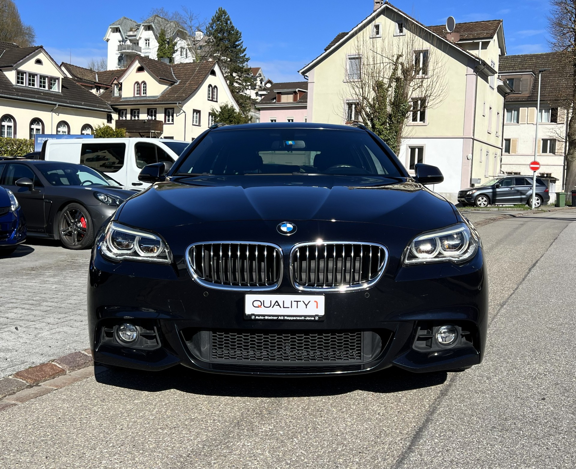 BMW 525d Touring xDrive M-Sport-image-6